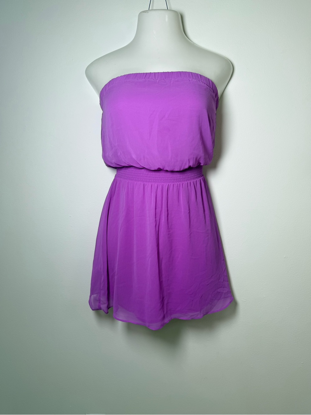 Express Strapless Chiffon Chemise in Bright Purple